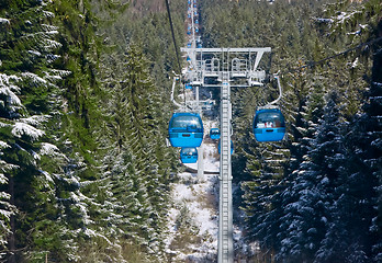 Image showing Cable car ski lift 