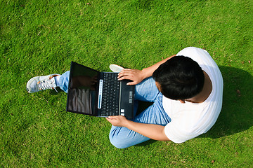 Image showing man using laptop