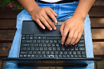 Image showing man using laptop