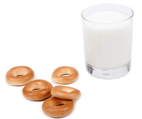 Image showing Glass milk bagels