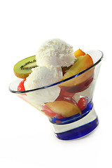 Image showing Fruit sundae