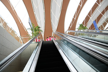 Image showing escalator