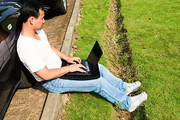 Image showing man using laptop