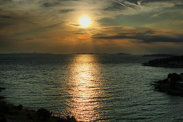 Image showing Dramatic sunset with beautiful clouds 