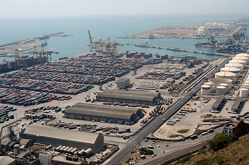 Image showing Industrial seaport