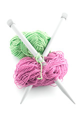 Image showing Green and pink  knitting wool