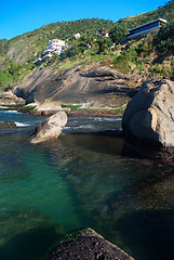 Image showing Mansions in Itacoatiara beach in Niteroi, Rio de Janeiro, Brazil