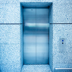 Image showing door of elevator