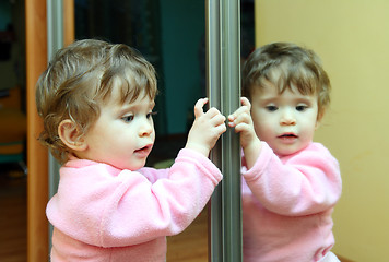 Image showing baby with mirror