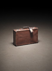 Image showing Old luggage