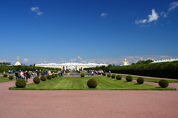 Image showing view on palace in petergof