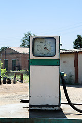 Image showing old filling station petrol