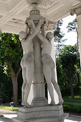 Image showing pavilion of three grace in Pavlovsk