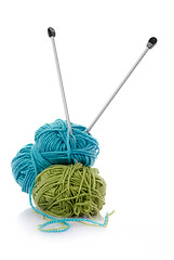 Image showing Blue and green  knitting wool