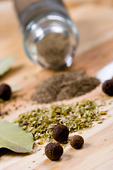 Image showing pepper, herbs and bay leaves