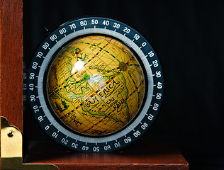 Image showing Globe Book End