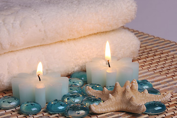 Image showing Towels and candles