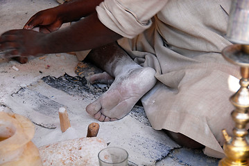 Image showing Worker in alabaster factory, Egypt