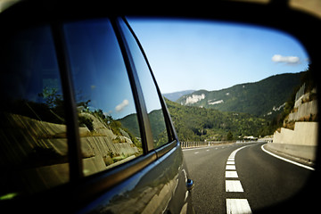 Image showing Car mirror reflection