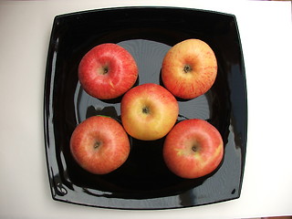 Image showing Apples