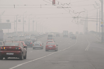 Image showing Smog over the Bridge in Moscow