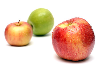 Image showing wet apples with water drops