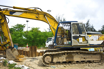 Image showing Shovel mud machine