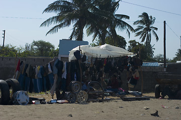 Image showing Street market outside Maputo