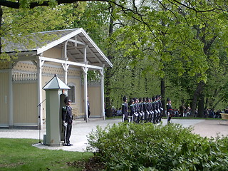 Image showing Kings guard Oslo