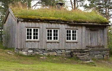 Image showing Mountain cabin