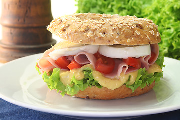 Image showing Bagel with ham and egg