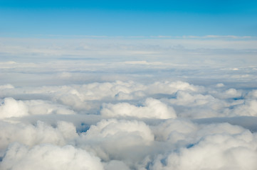 Image showing Above clouds