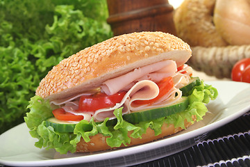 Image showing Bagel with chicken breast