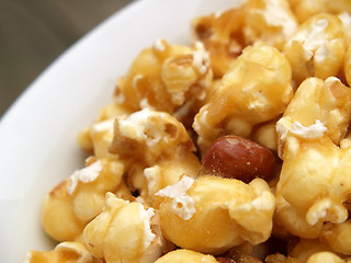Image showing bowl of caramel popcorn