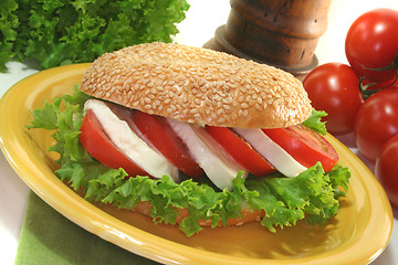 Image showing Bagel with tomato and mozzarella