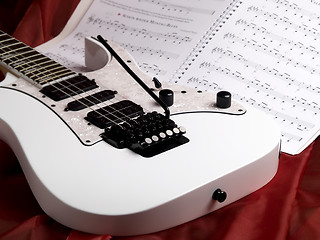 Image showing WHITE GUITAR