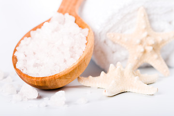 Image showing sea salt, towel and starfish