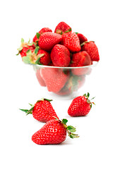 Image showing strawberries in the bowl 