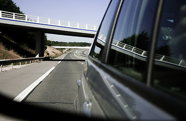 Image showing Car mirror reflection