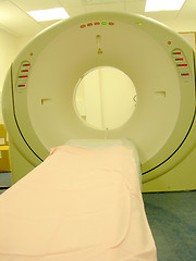 Image showing cat scan machine in radiology lab