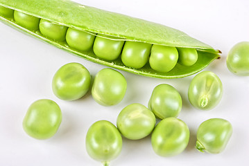 Image showing Ripe pea