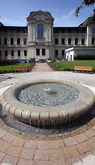 Image showing Garden with fountain