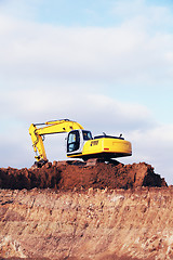 Image showing Yellow excavator