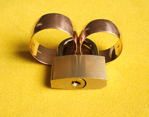 Image showing wedding rings