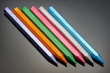 Image showing Pearl wax crayons