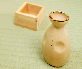 Image showing Sake dishes