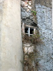 Image showing hidden window