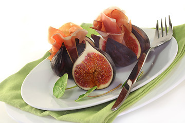 Image showing Figs with ham