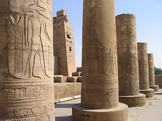 Image showing Pictorial reliefs on columns of Kom Ombo Temple, Egypt