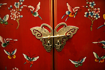 Image showing Butterfly door on Chinese-style furniture